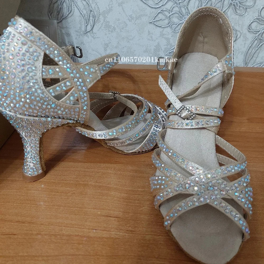 Sapatos de Dança com Strass para Mulheres.