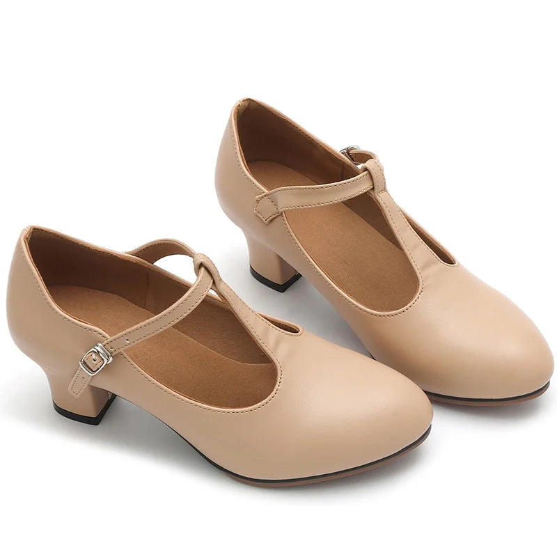 Sapatos de dança femininos com salto de 2 polegadas.